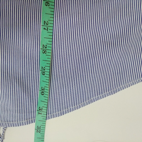 ✨3 for $30✨ NWOT Striped Stretch Button Down Top - Picture 10 of 11